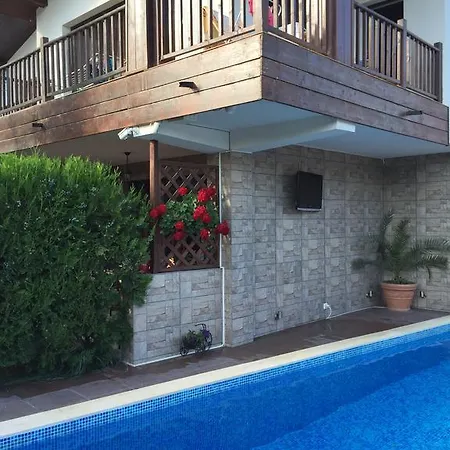 The White Complex Dom wakacyjny