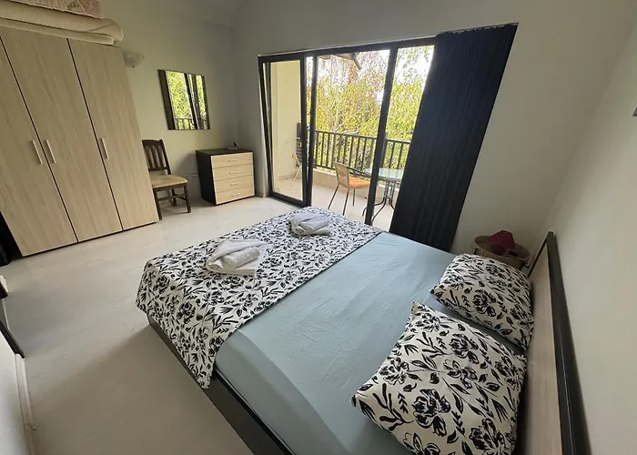 Ваканционна къща комплекс белите къщи Несебър