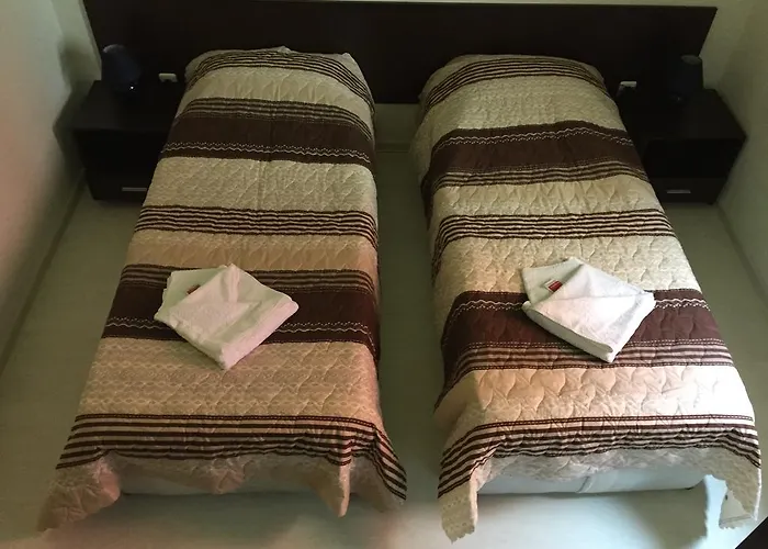 комплекс белите къщи *